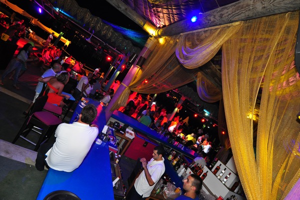 Saturday Night Fever At Edde Sands
